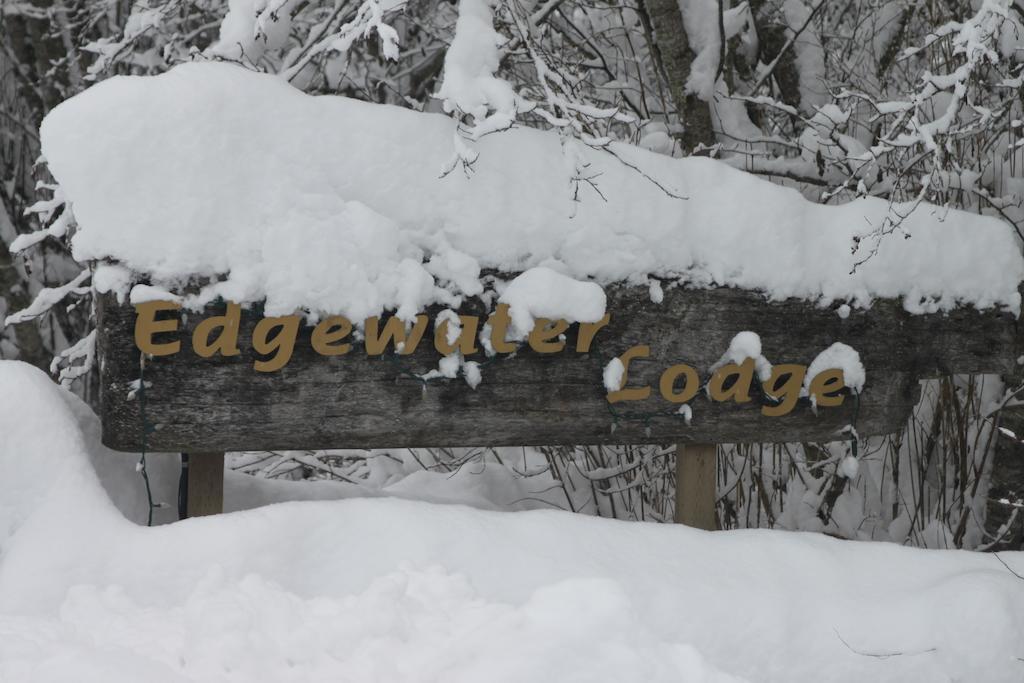Edgewater Lodge Ванкувер Экстерьер фото